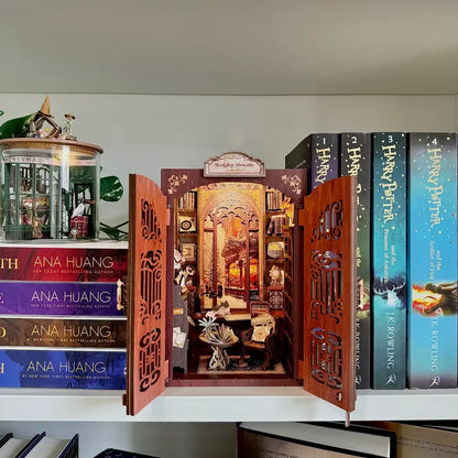 Nookora  Kitapçı Anıları Booknook